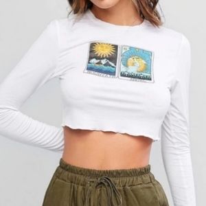 Mountain Angel cropped t-shirt